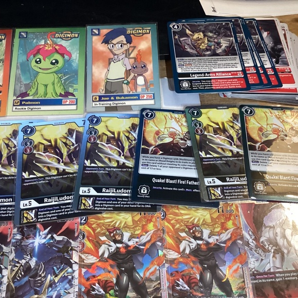 110 Digimon Card lot of 110 cards 38 foils and 82 non Foil cards - Picture 4 of 16